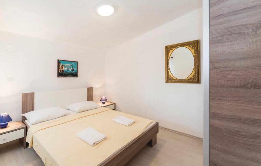 Apartmani Prpic 维尔 外观 照片